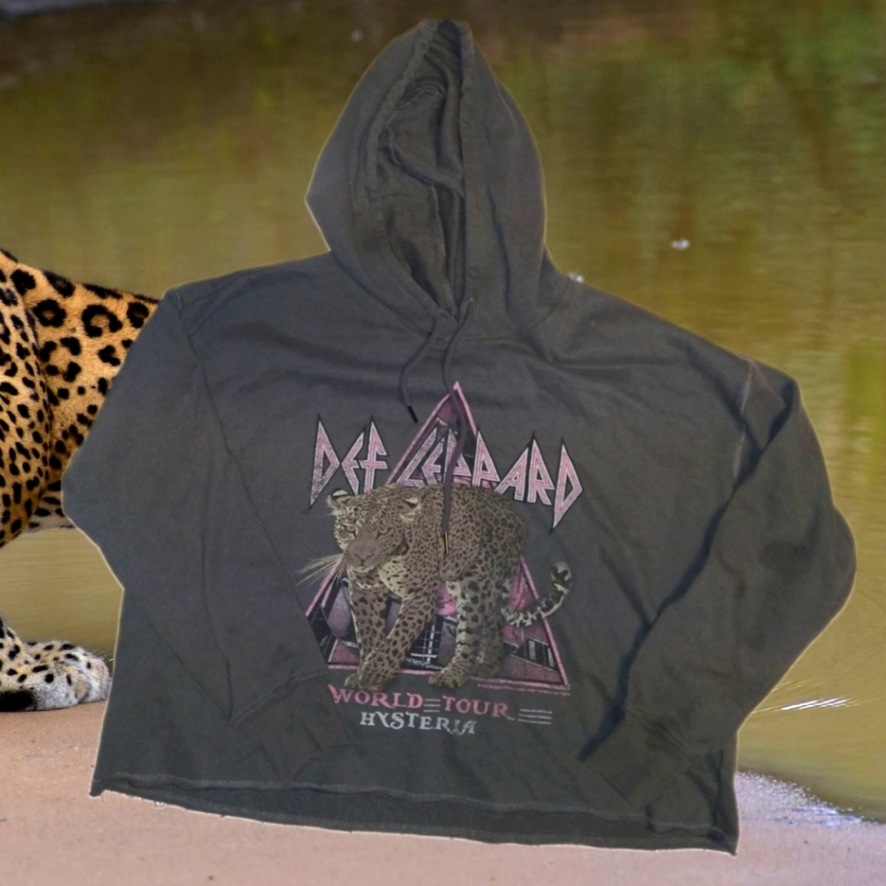 Torrid Def Leppard Crop Hoodie Size 0 Hysteria Retro Style
